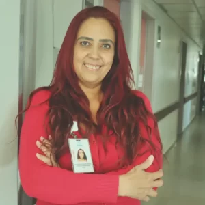 Técnica de Enfermagem Claudirleny Magda Ferreira 